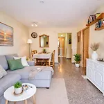 Miramar - Piso Con Piscina Comunitaria Con Vistas Tossa de Mar
