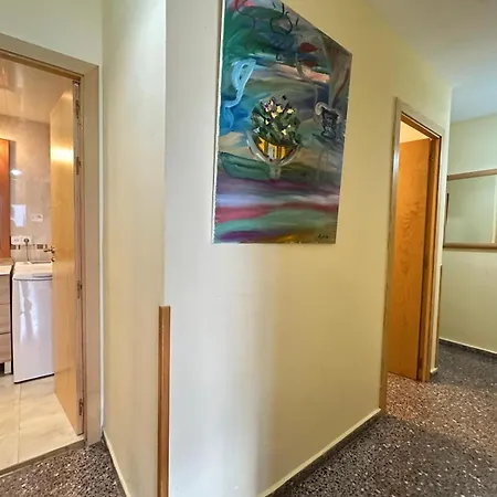 Miramar - Piso Con Piscina Comunitaria Con Vistas