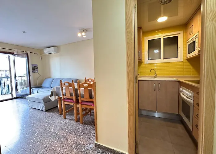 Miramar - Piso Con Piscina Comunitaria Con Vistas *