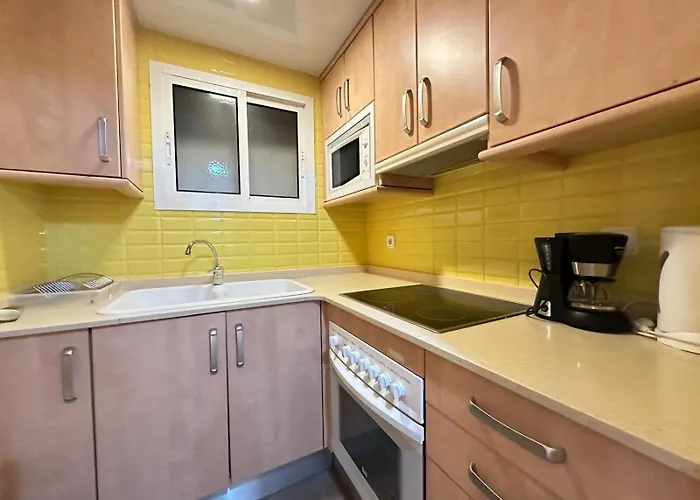 Miramar - Piso Con Piscina Comunitaria Con Vistas 아파트 *